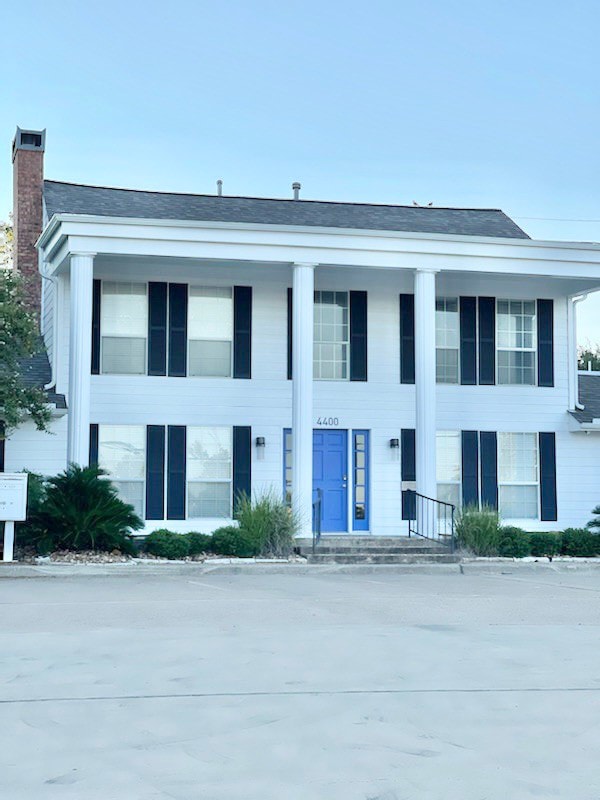 Sleeps 28-30 @Texas A&m, 7 bed, 6.5 bath, 5,000 SF