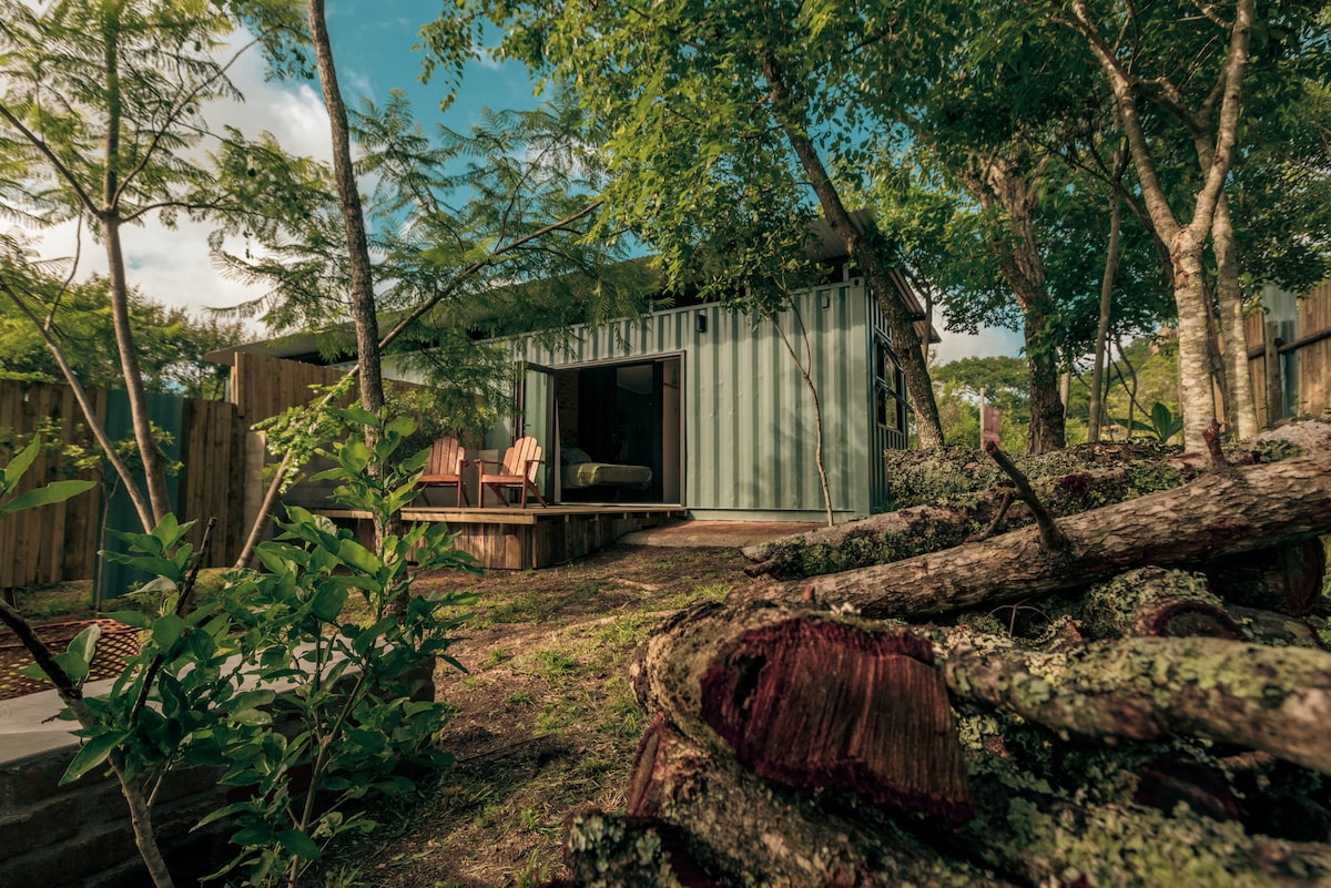 Shipping container 1 in the bush