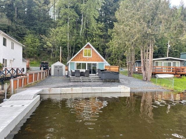 Cozy Lakefront Cabin in Eatonville