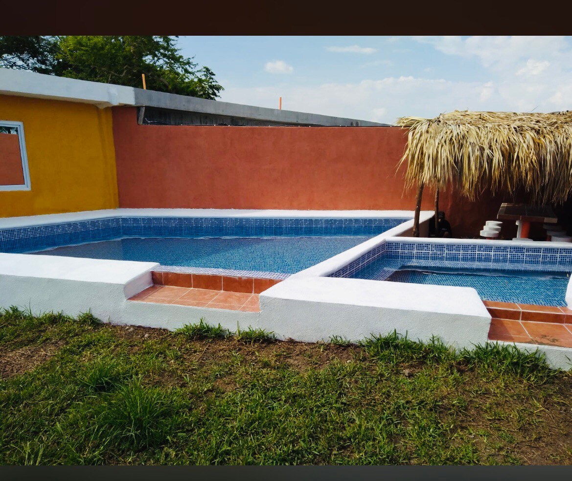 Monterrico危地马拉带泳池的海滨别墅