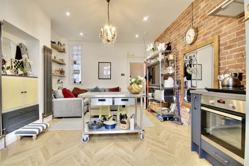 A charming home in the heart of Southsea