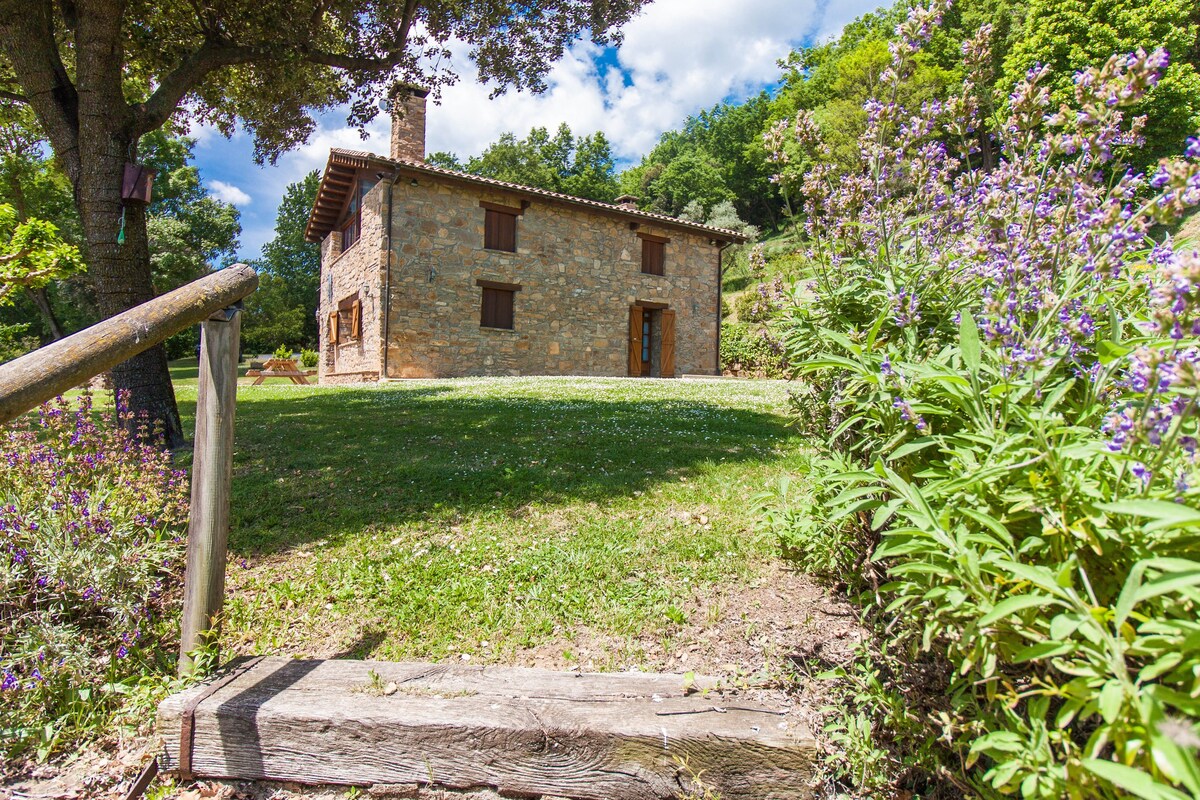 Bonita masía restaurada con vistas espectaculares