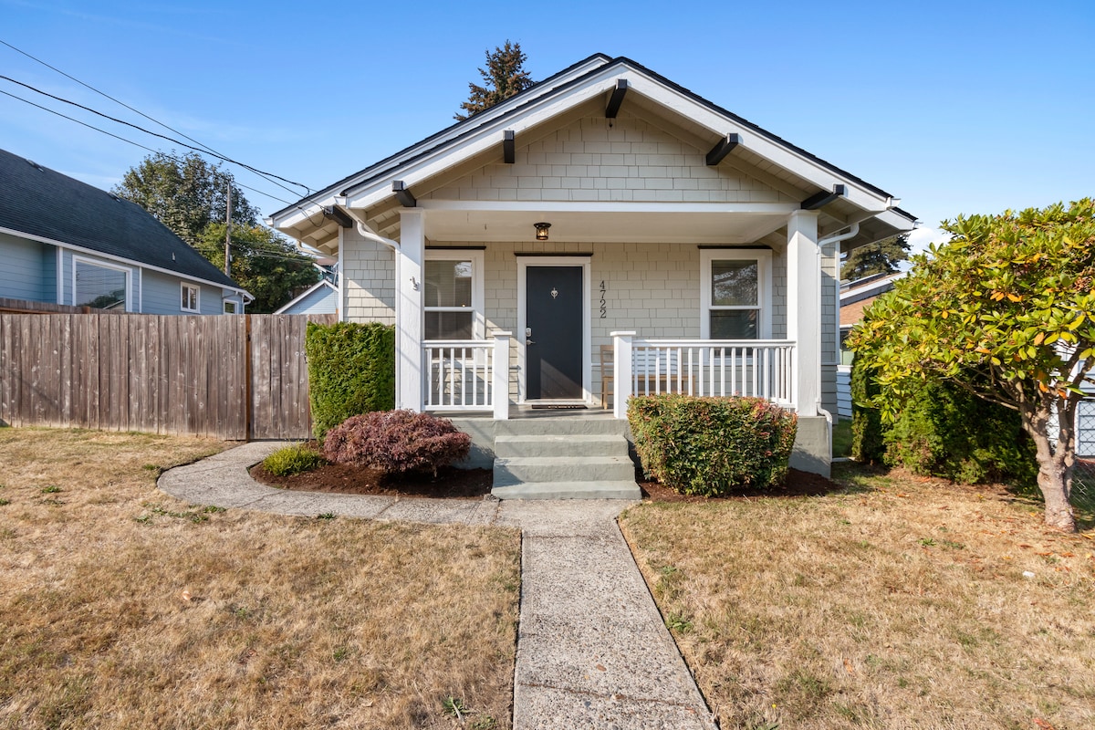 Light & Airy North Tacoma Craftsman