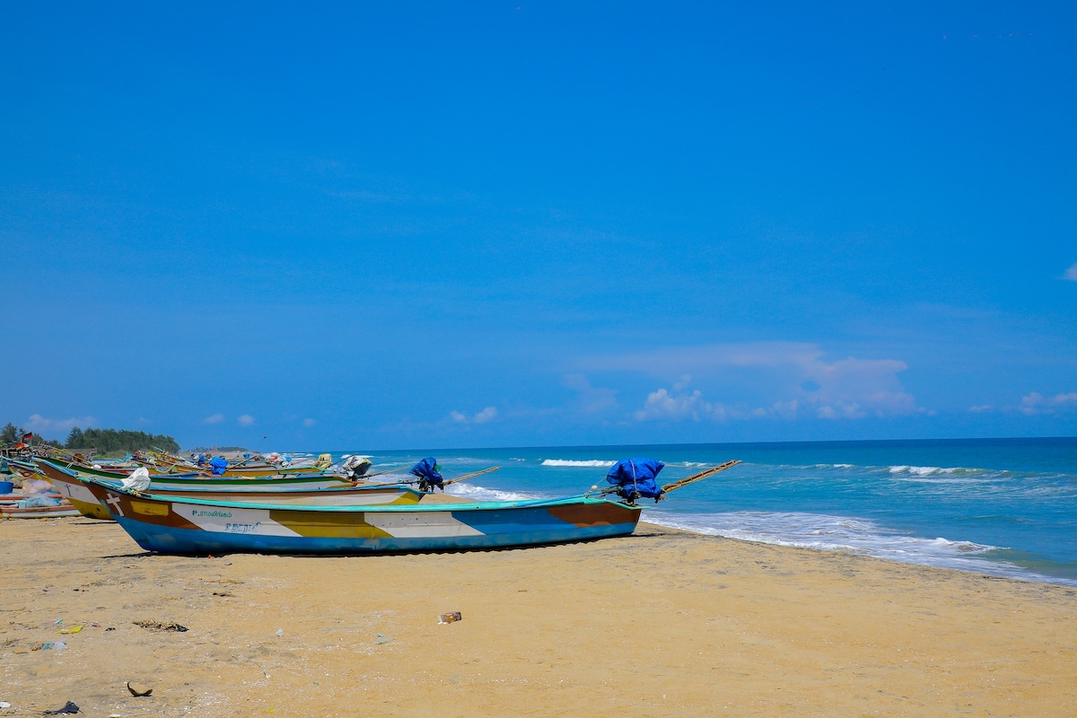 IZI Beach Stay Mamallapuram