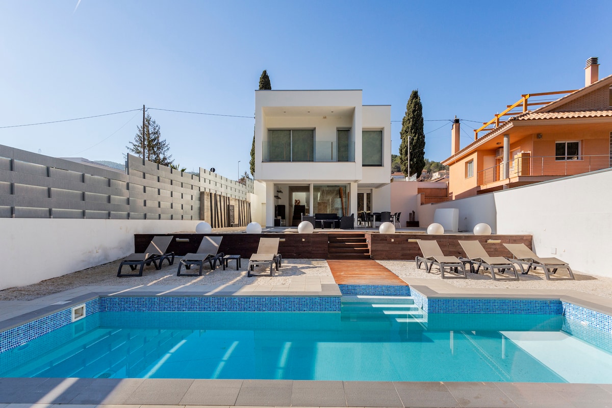 Villa Familiar con Piscina a 5min de Sitges