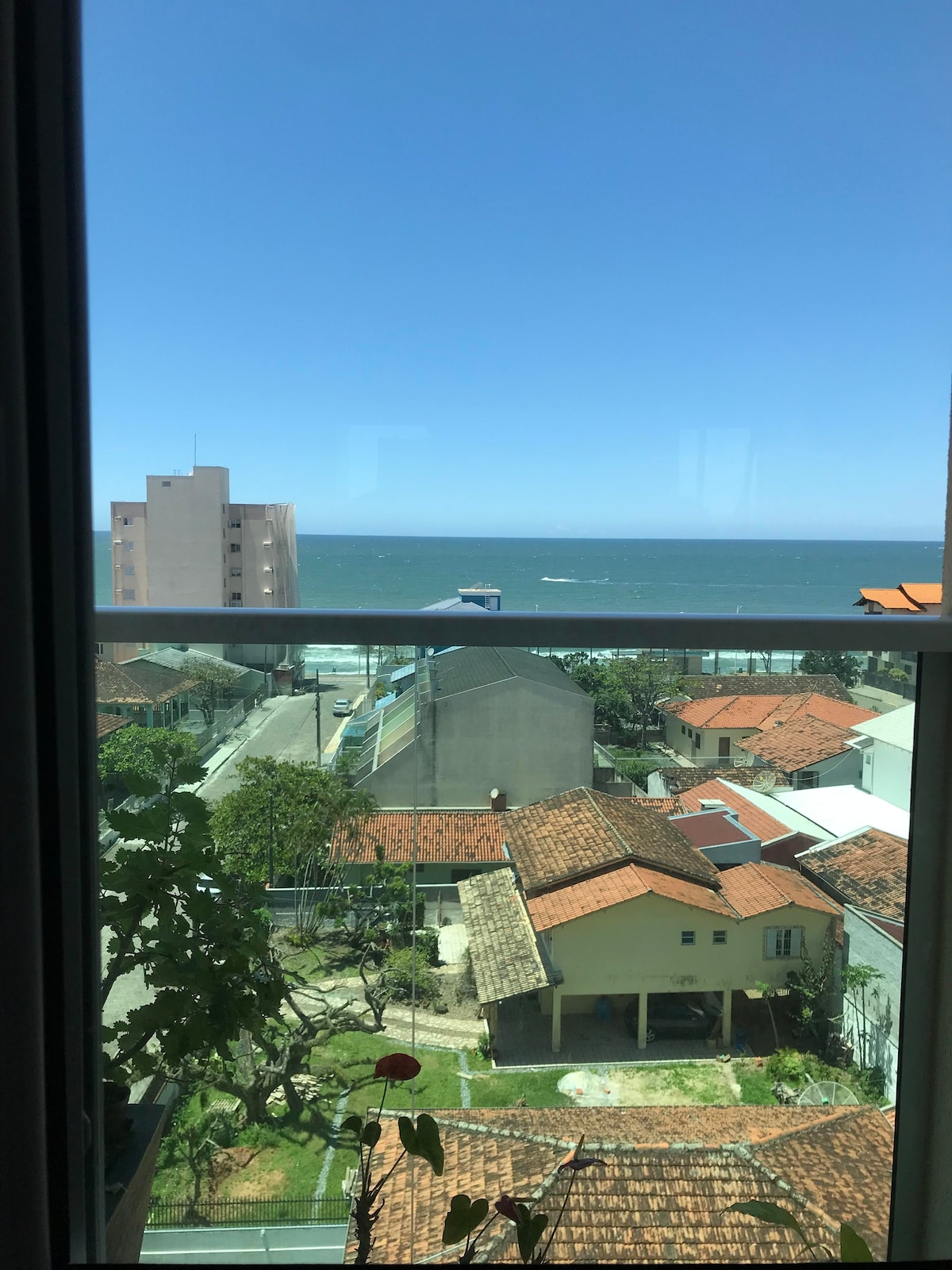 Apartamento a 150m da praia.