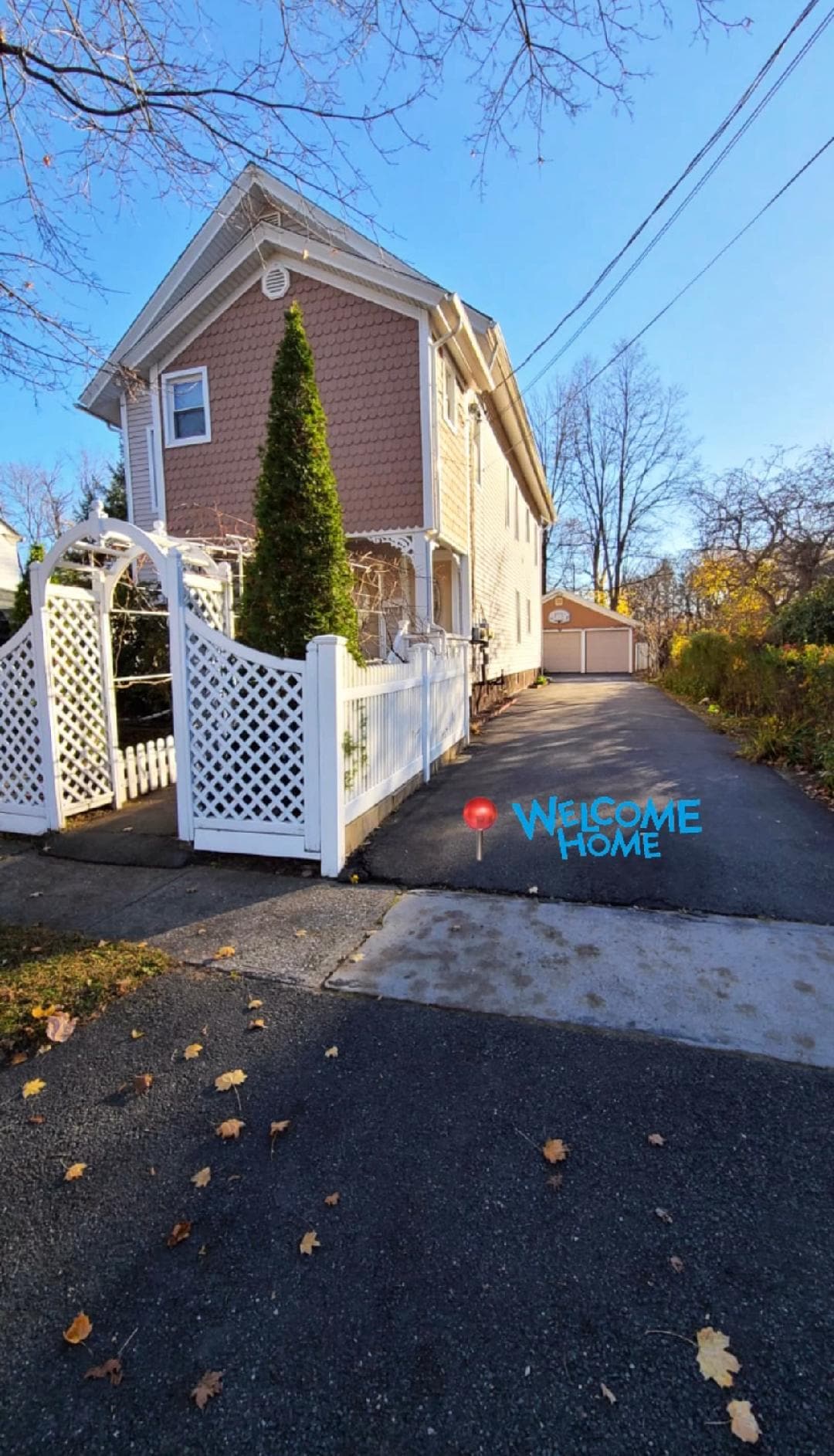 Historic house in 4 Corners area