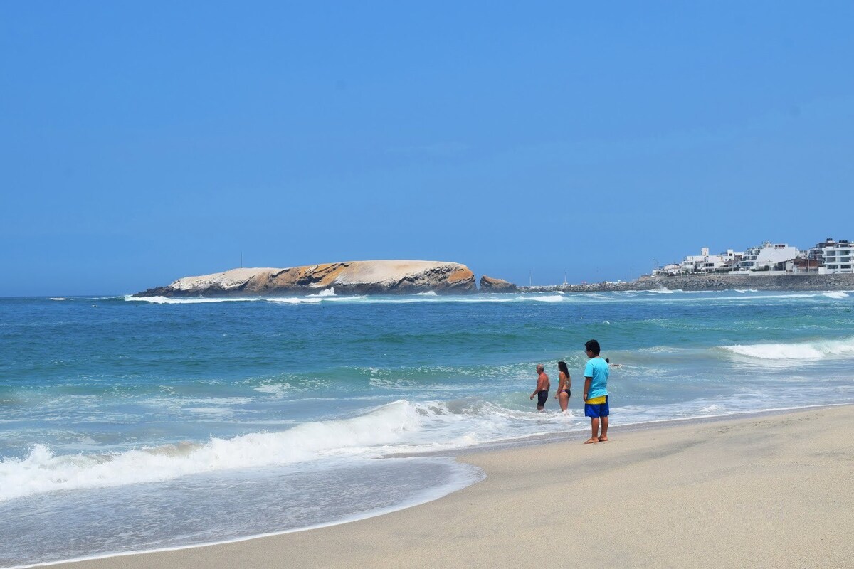 Luxury BeachFront Punta Hermosa