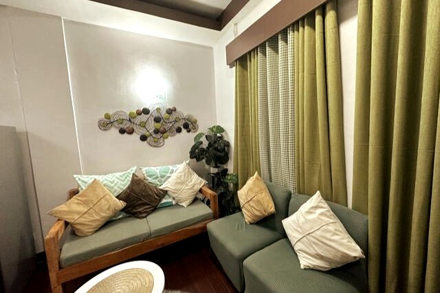 Apartment With Balcony in Cainta