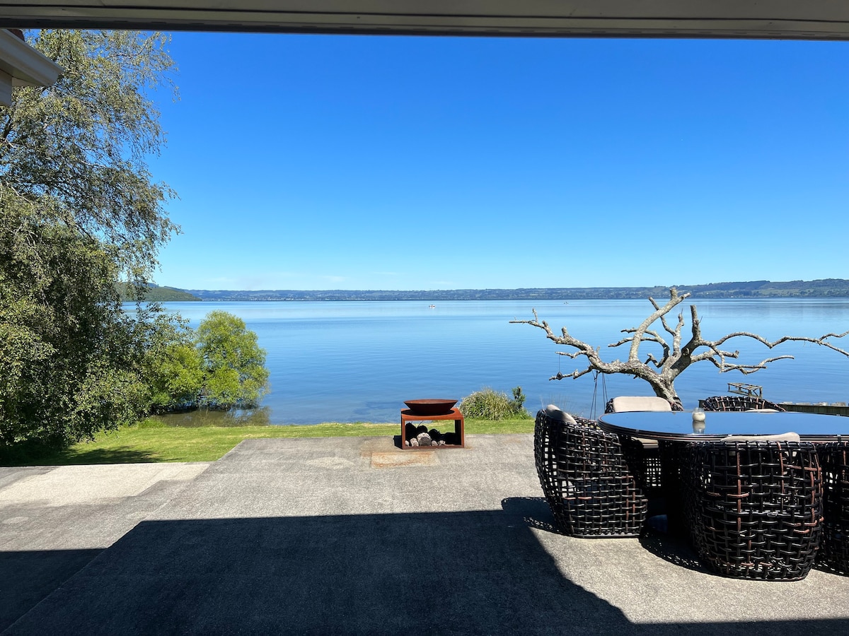 Lake Edge Rotorua