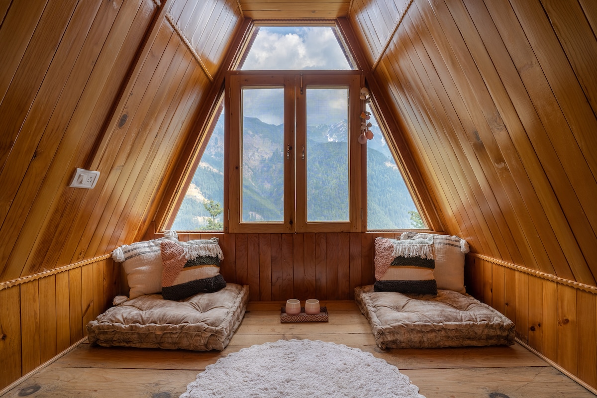 Tragopan Chalet’s :  Pine A-frame