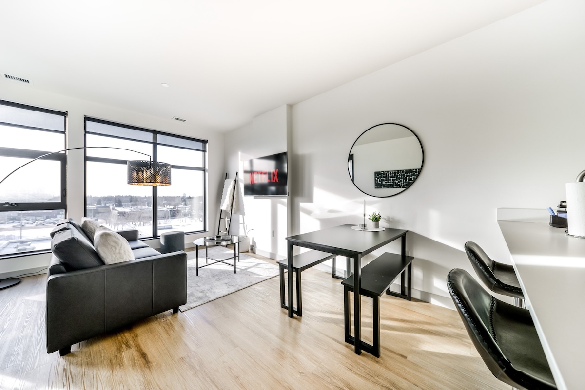 怀特大道公寓（ Whyte Ave Condo l Ave ）空调l免费停车位