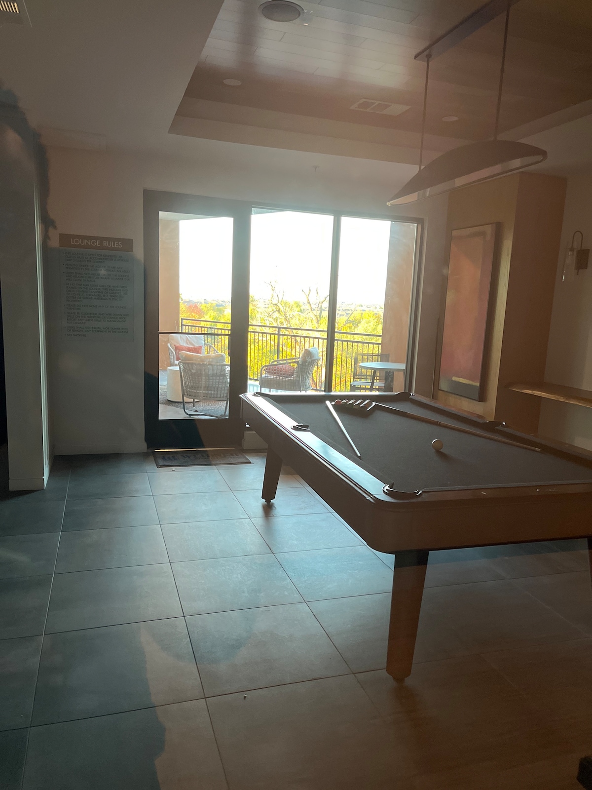 Lovely 2 bedroom serviced apartment with pool