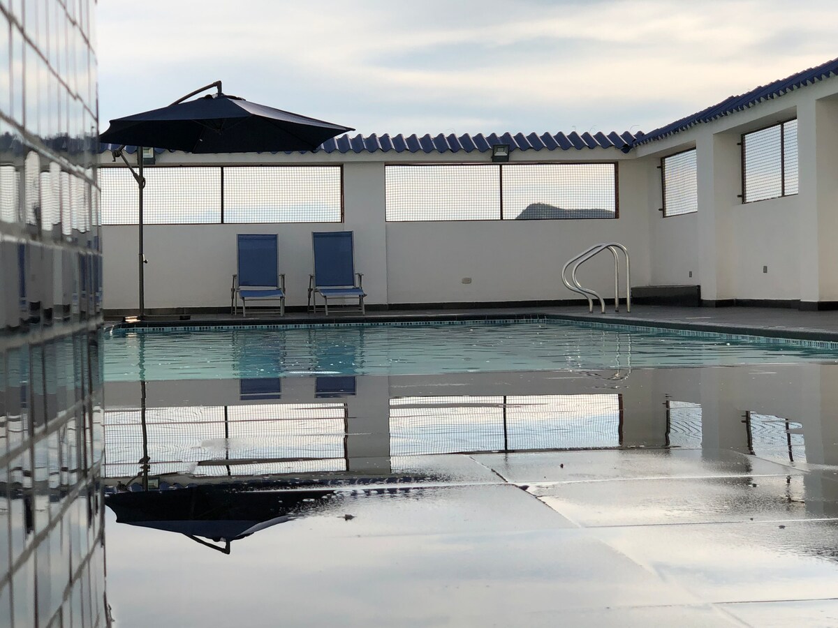 Hermoso penthouse en Melgar con piscina privada.