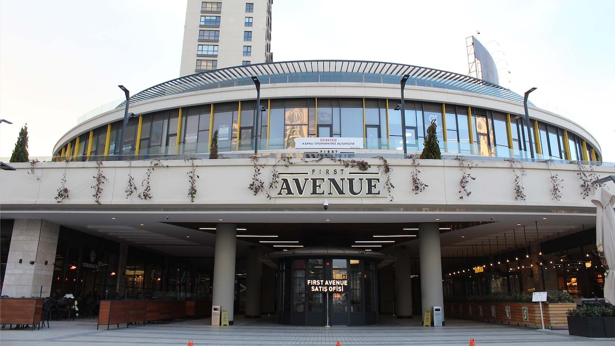 first avenue istanbul shopping mall and residence.