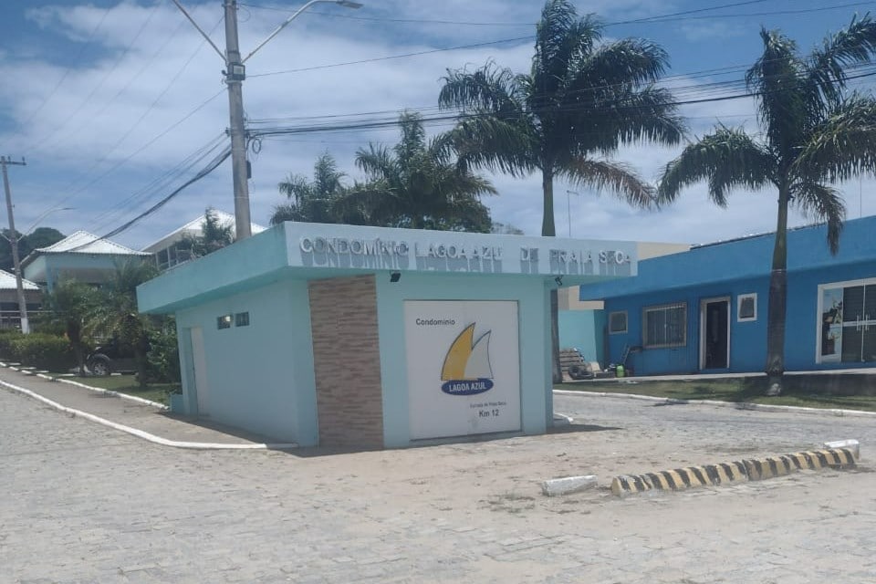 Casa de Praia agradável com piscina em Praia Seca