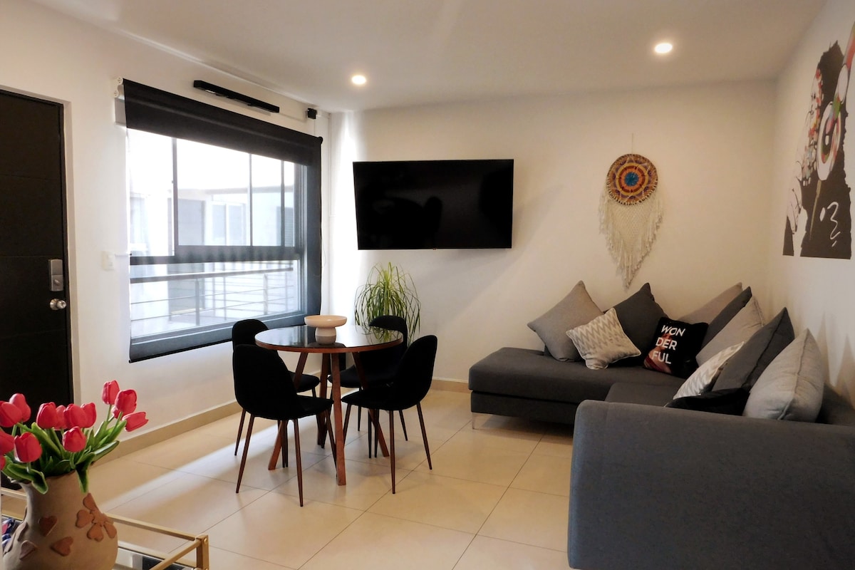 Cozy apartment equipped ideal Airport, Foro Sol