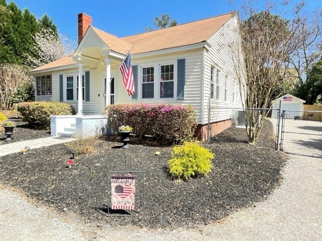 2 Homes Next Door, Lots of Space and Entertainment