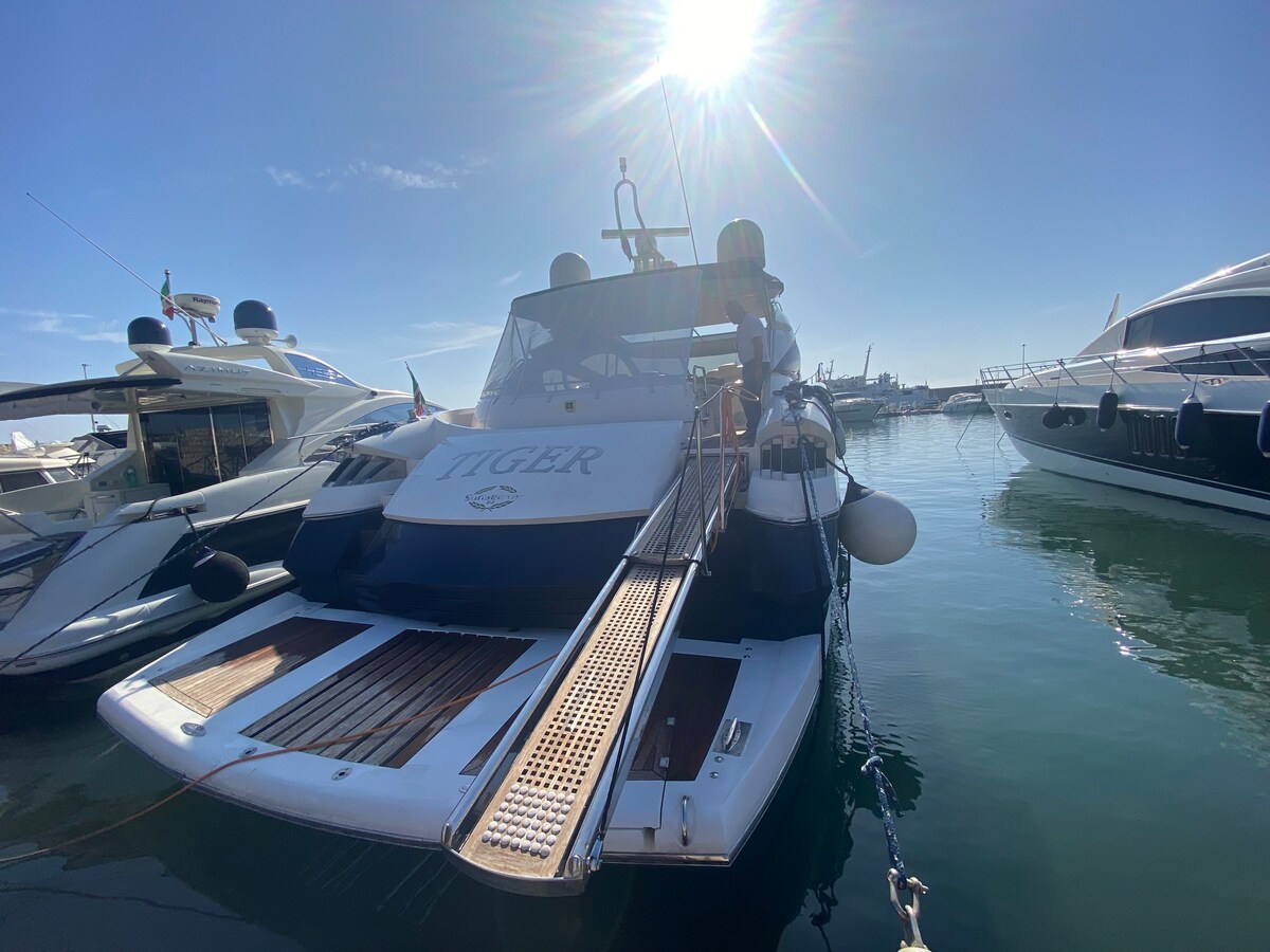Yacht luxury life