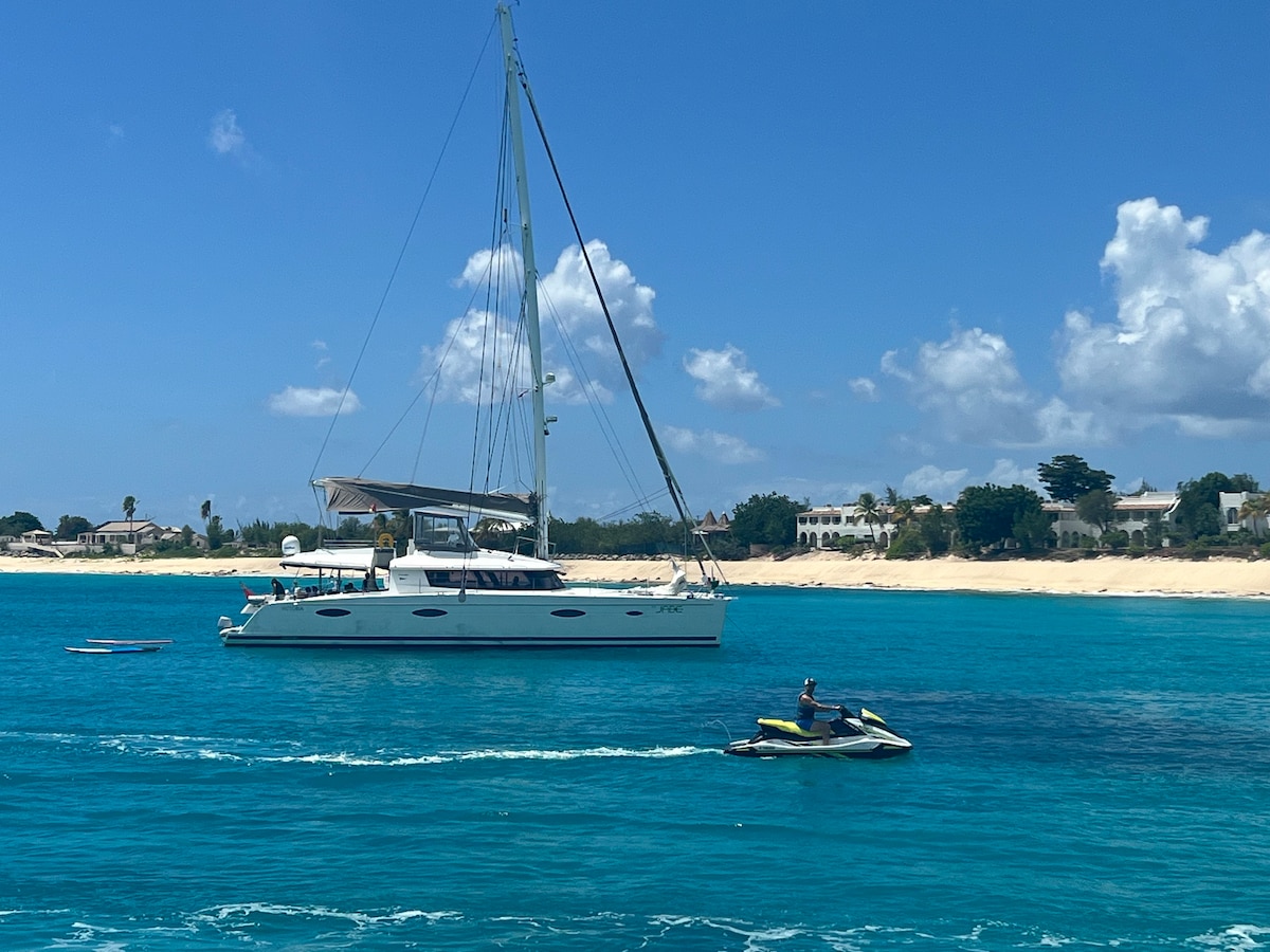 British Virgin Islands,  Private Sailboat Charter