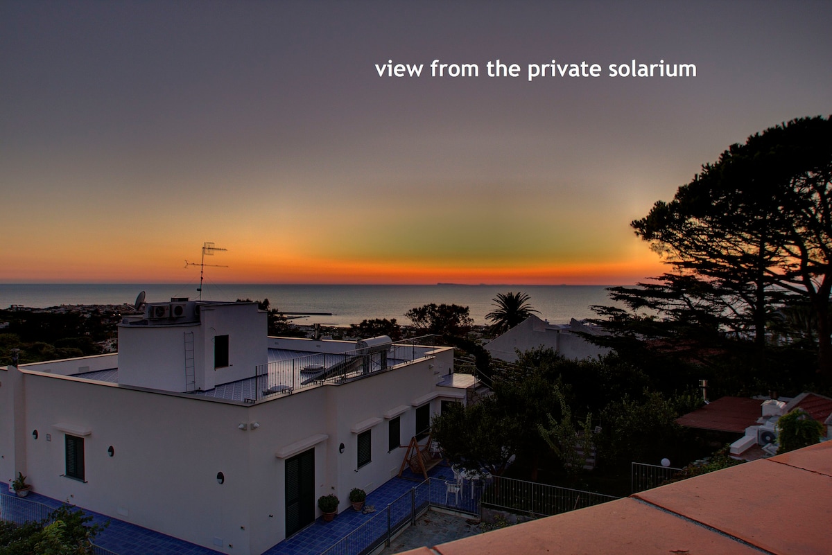 Lacco Villa Solarium, Sunset~Private~Terrace