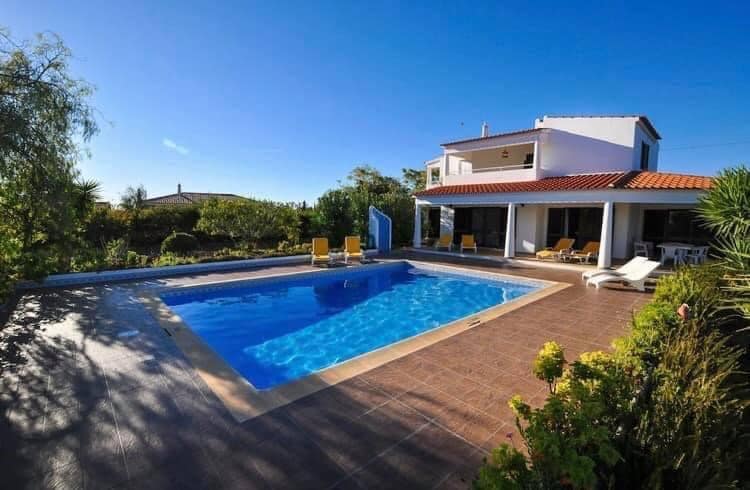 Villa Tropical -Piscina e campo de tenis privados