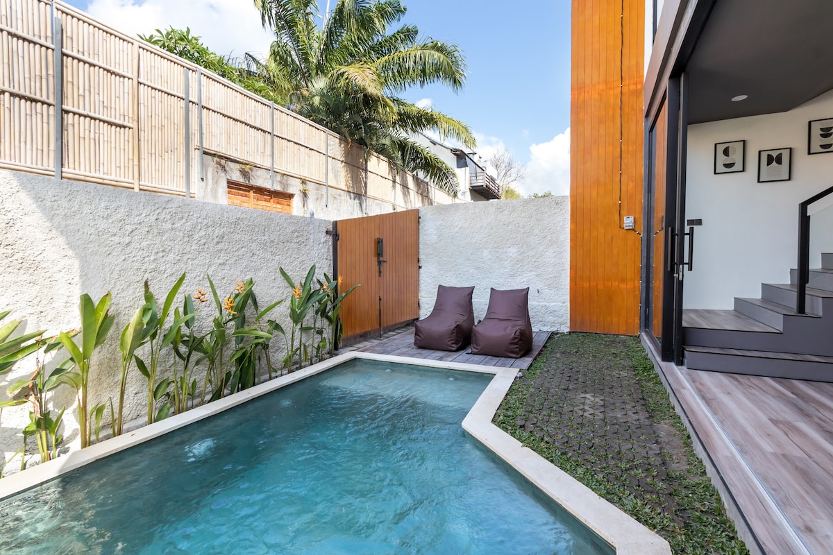 Modern 2 BR Villa in Umalas - Private Pool