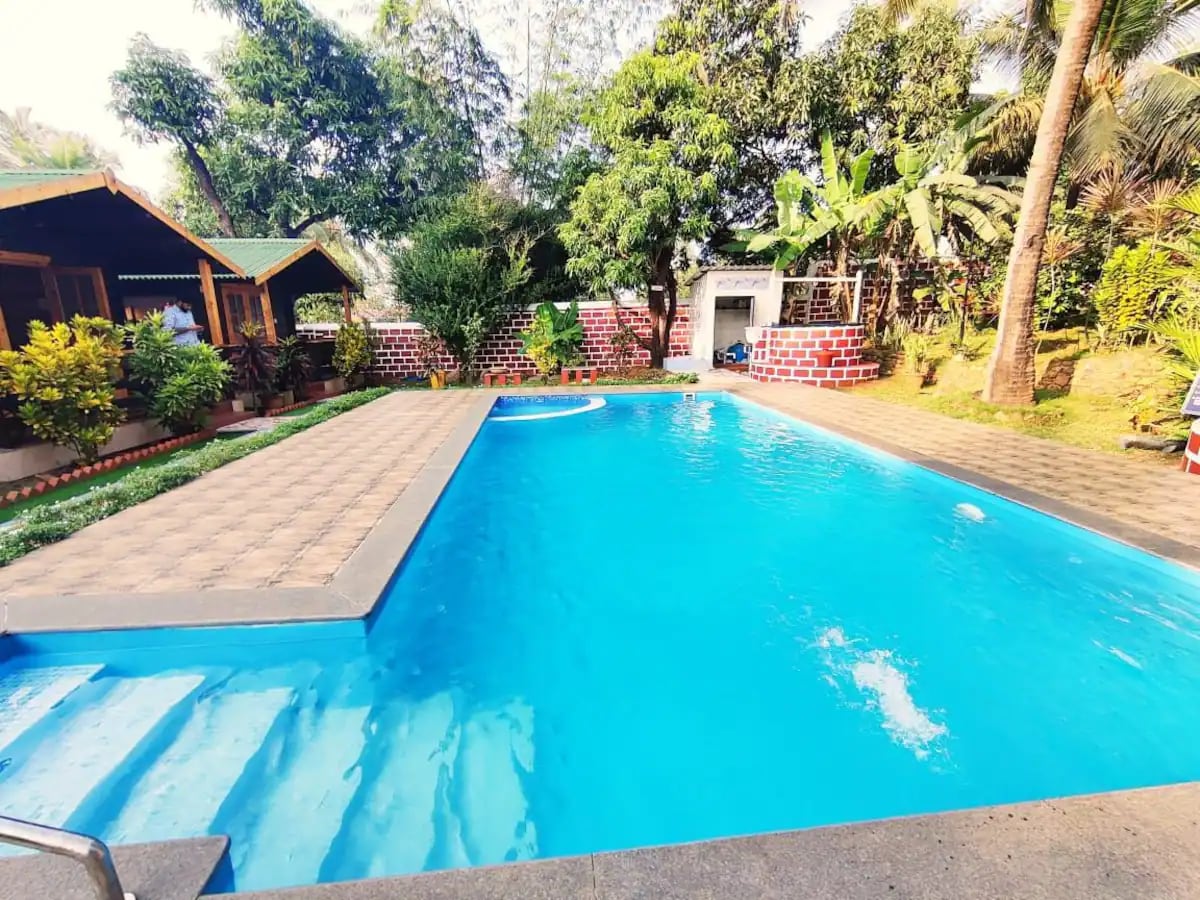 JNB Cottage with Wi-Fi, AC and Swimming Pool