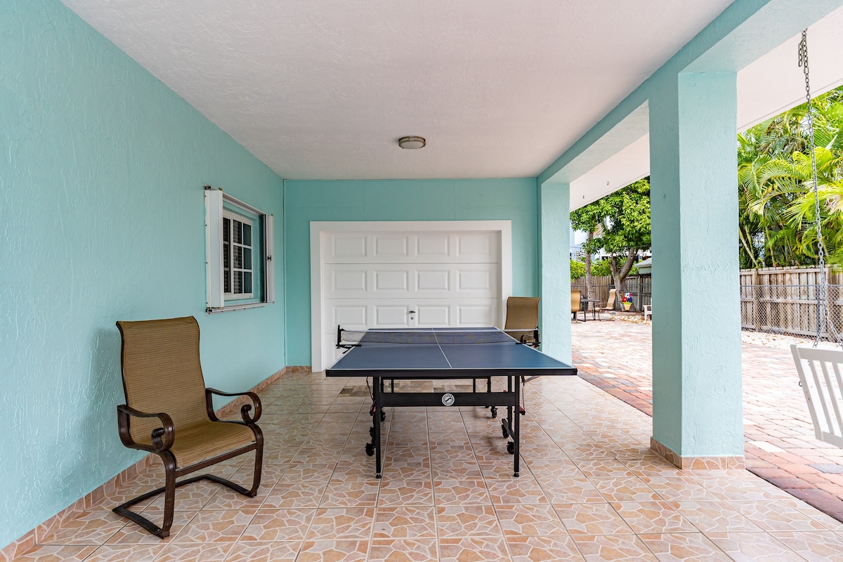 Nice apartment in Key Largo Fl. One month rent.