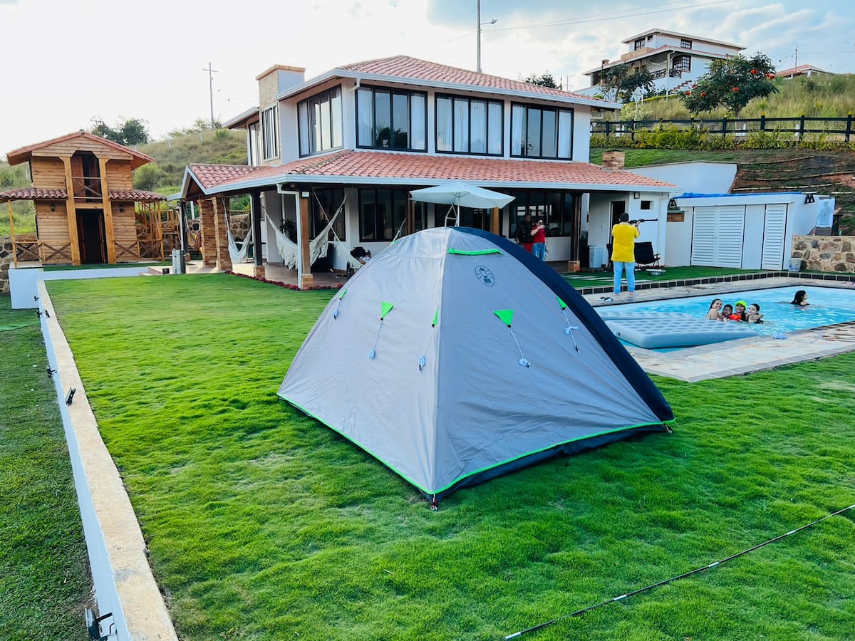 Linda Cabaña y casa campestre con piscina privada