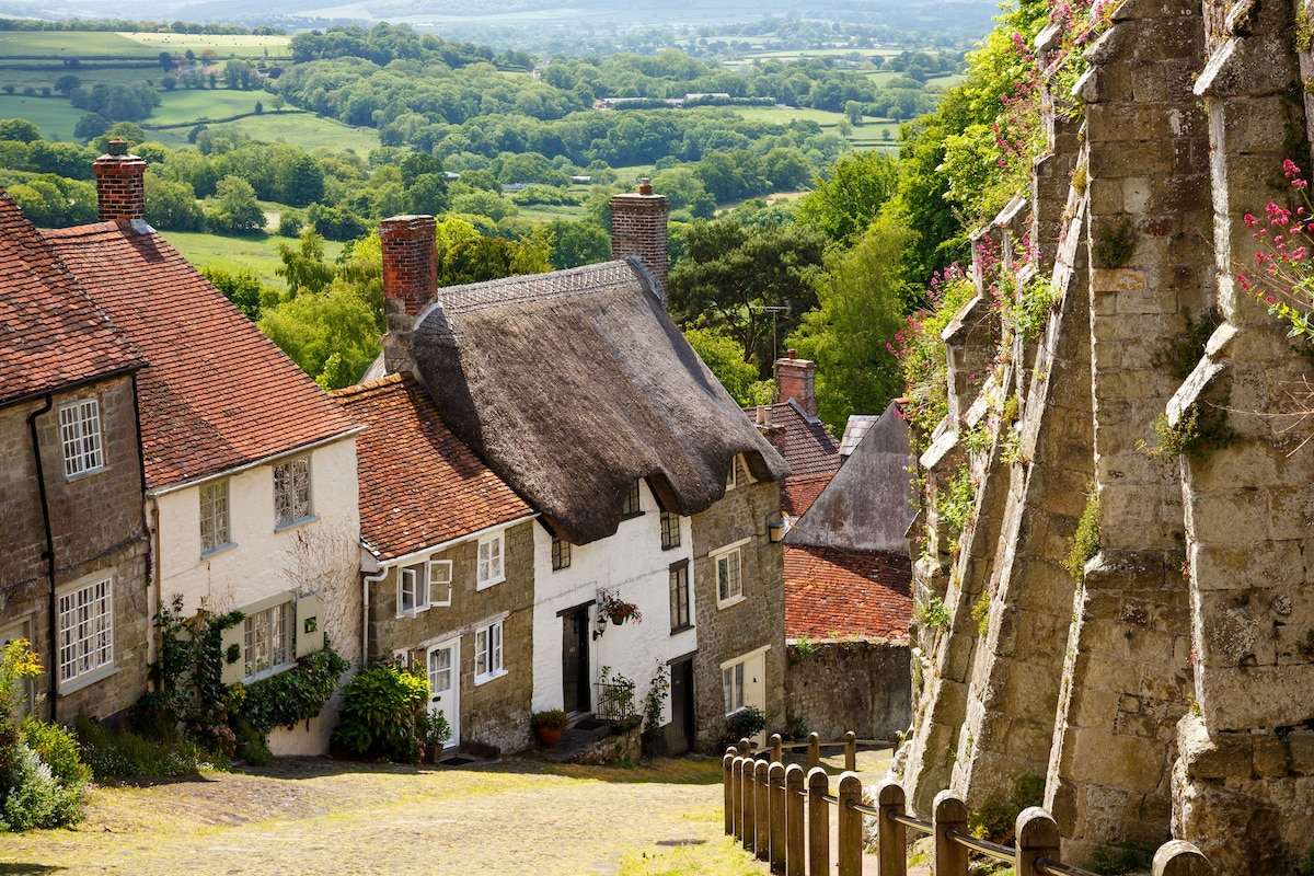 "Hovis Hill" Cottage, Gold Hill, Shaftesbury.