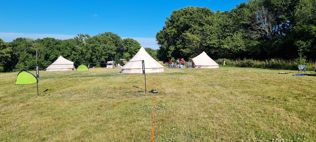 Earth Camp - Bell Tents with massage and yoga