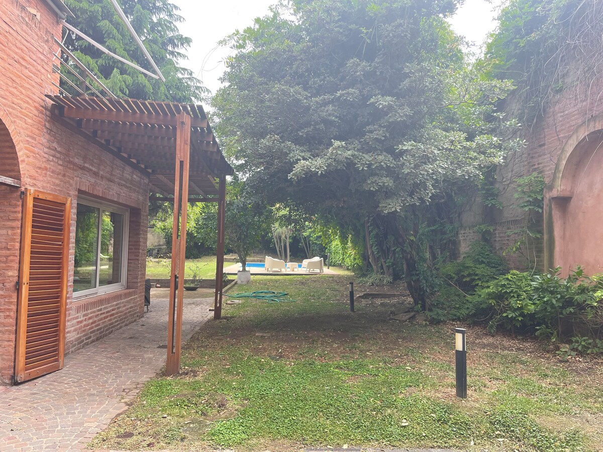 Exclusiva Casa Piscina Parrilla y Jardin -Belgrano