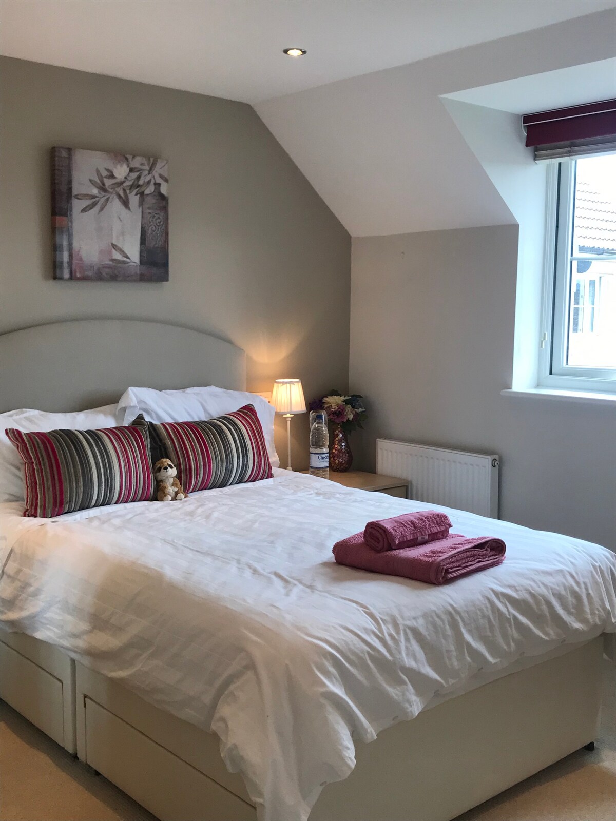 2 bedroom luxury flat in the heart of Wells