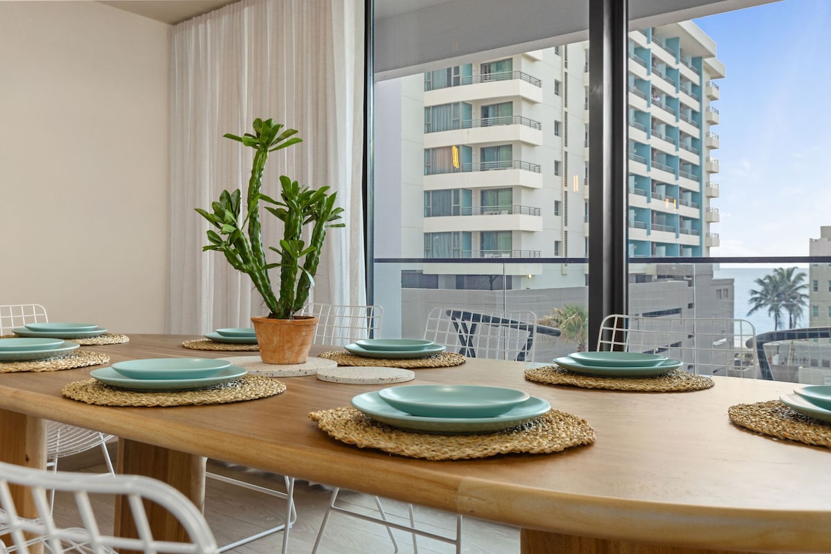 HiBird Condado | Two-Bedroom Apartment Ocean View