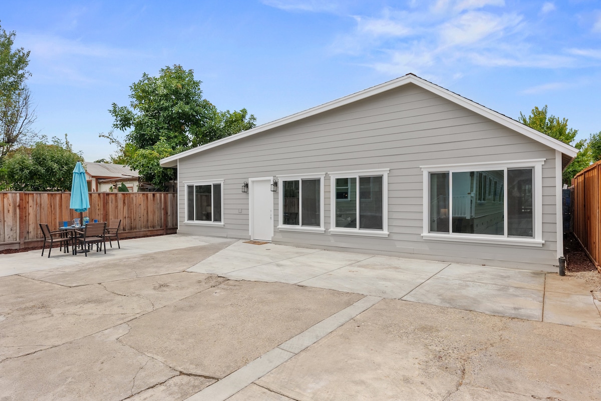 Secluded & Spacious Cottage- walkable to Japantown