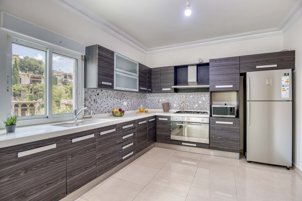 Veil 3-Bedroom Apartment in Aley