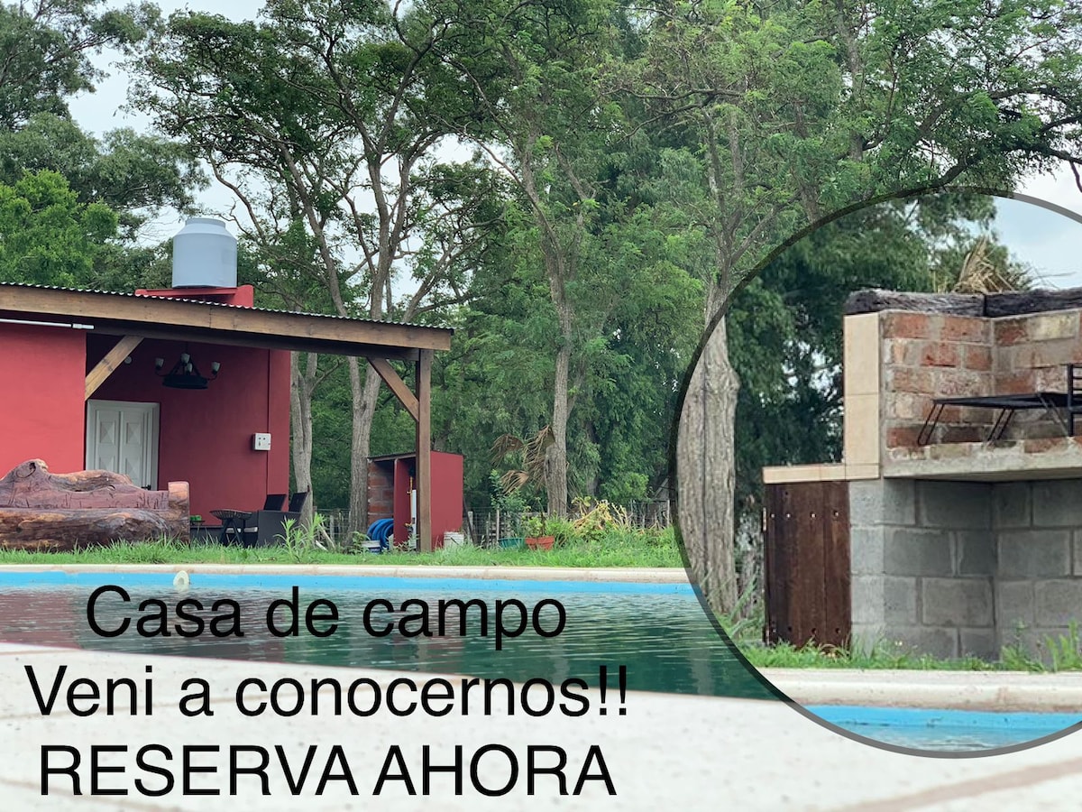 Encantadora Casa de Campo con parrilla y pileta