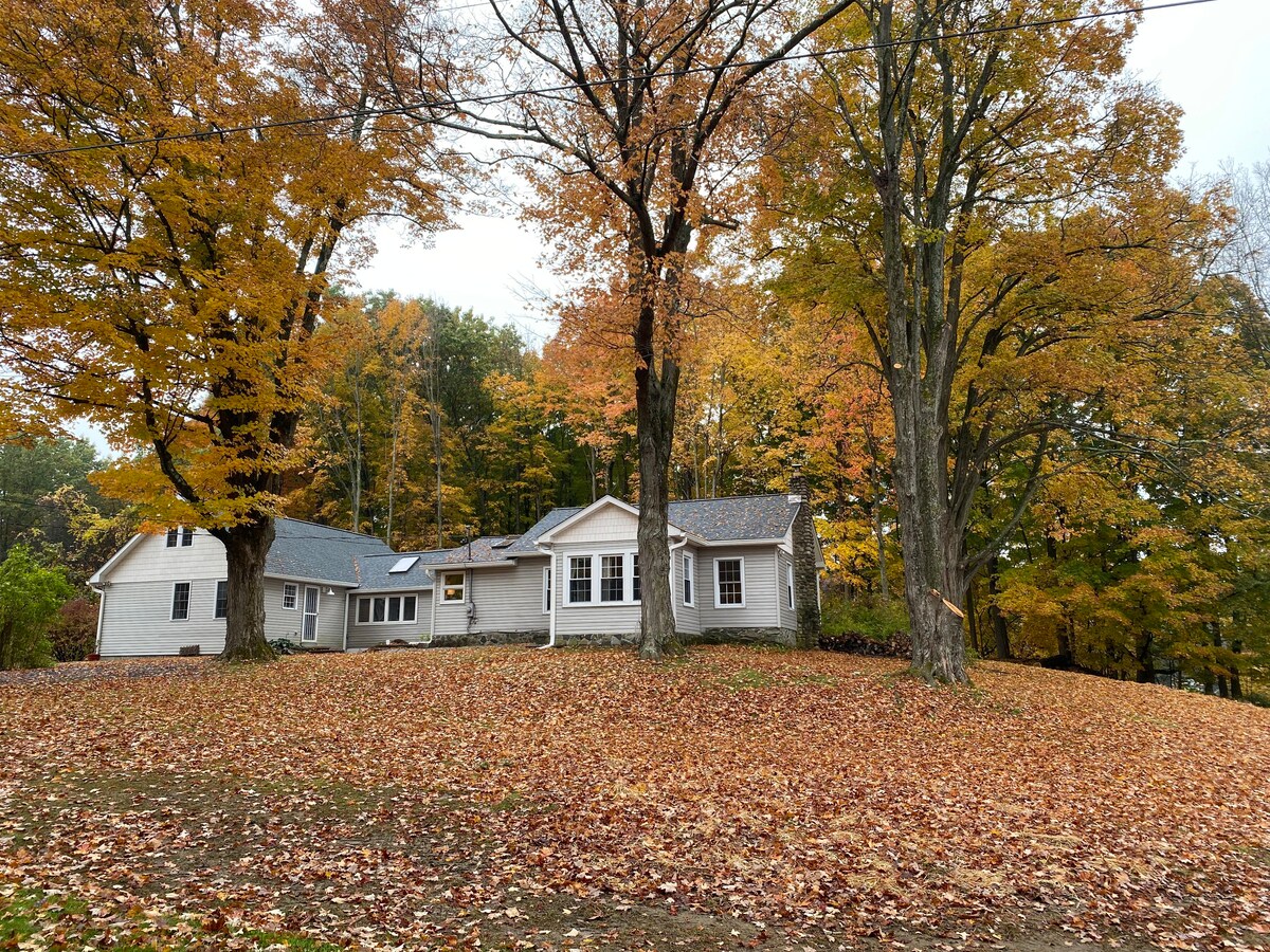 Warm and charming country home.