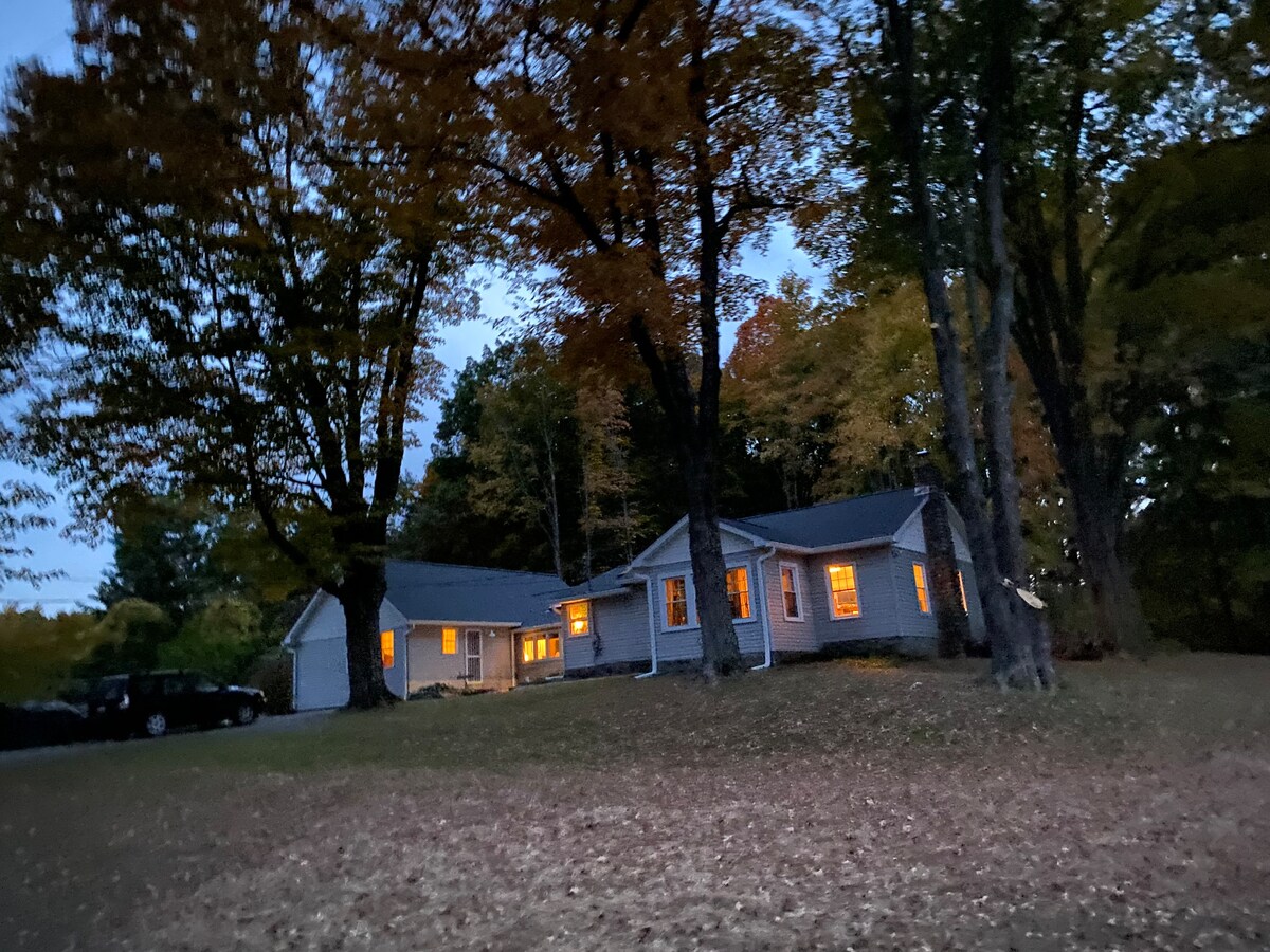 Warm and charming country home.