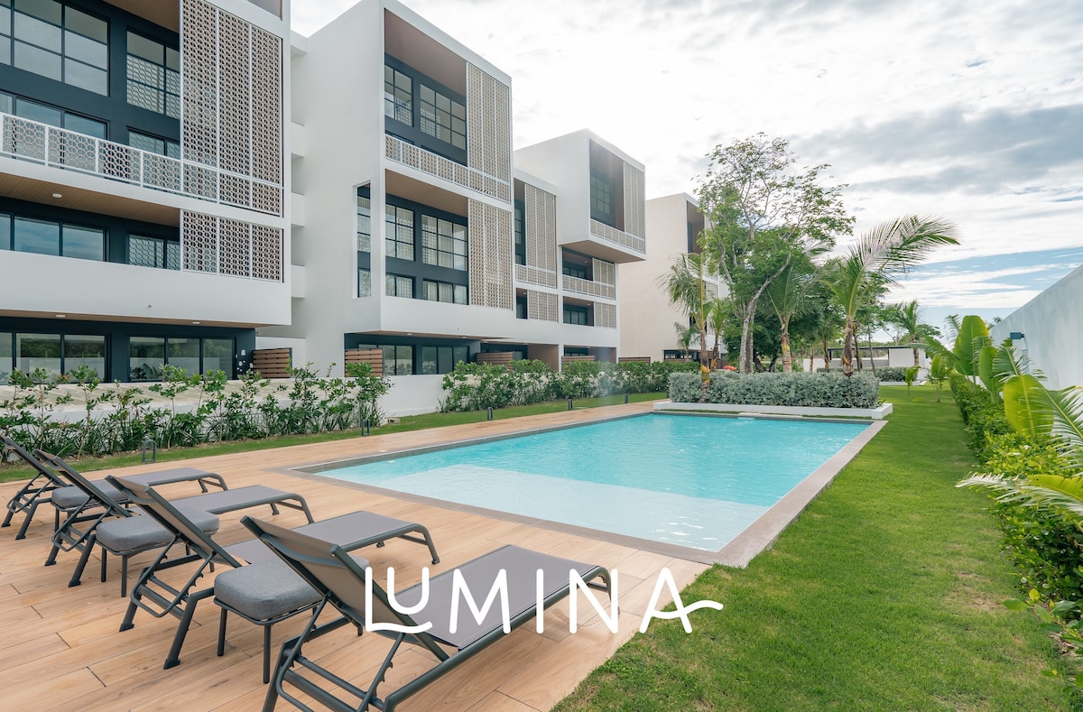 Lumina |位于Flats The Village的3卧室阳台和泳池