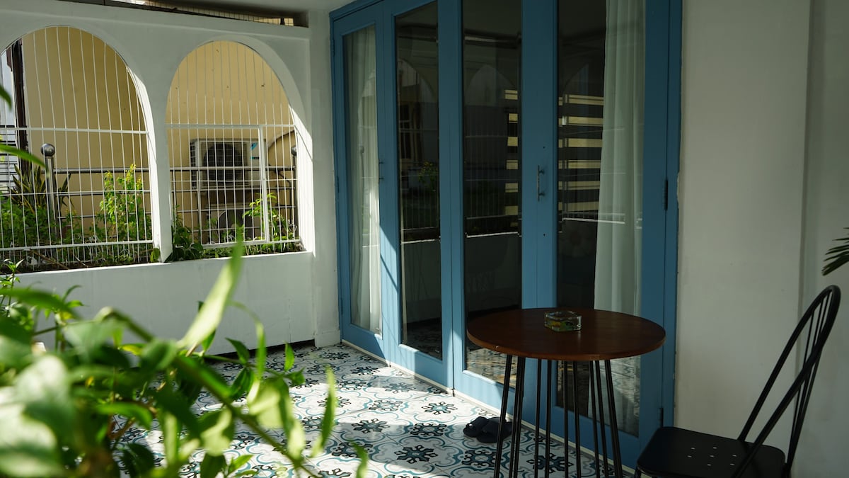 FreeAirportPickup| Cheerful 2BR in Ben Thanh, HCMC