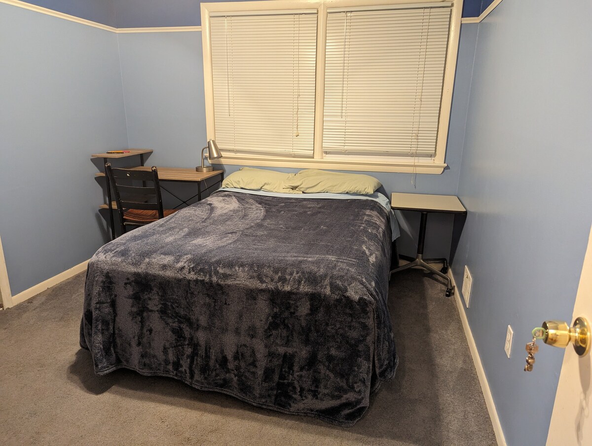 Scott 's Place的蓝色房间