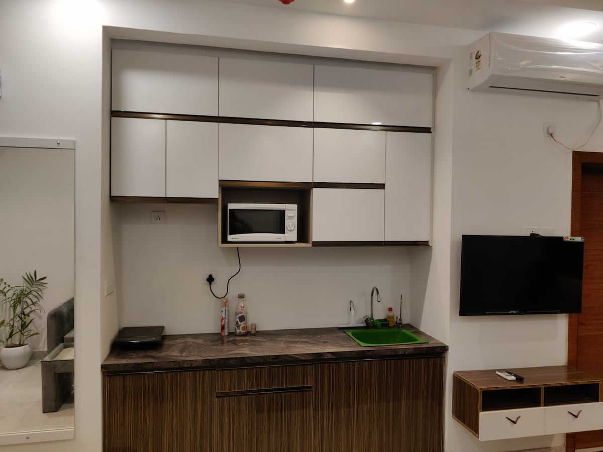 #cozy Apartment in  Noida for couples by TFS-11