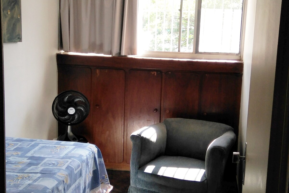 Apartamento tranquilo em Guarulhos, para solteiros