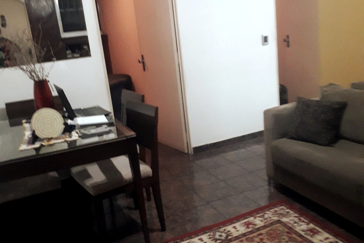 Apartamento tranquilo em Guarulhos, para solteiros