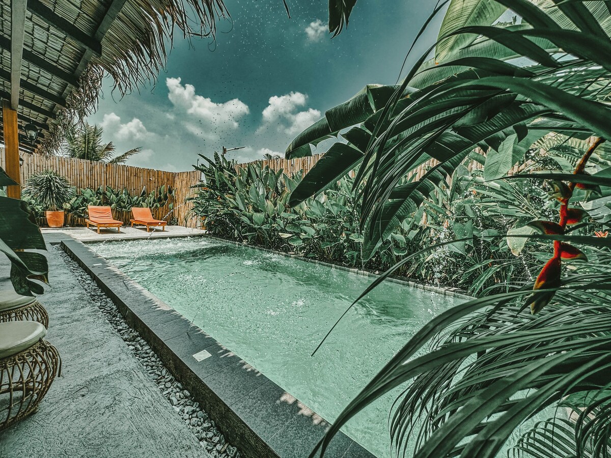 巴厘岛农场别墅2 -加大双人床和游泳池