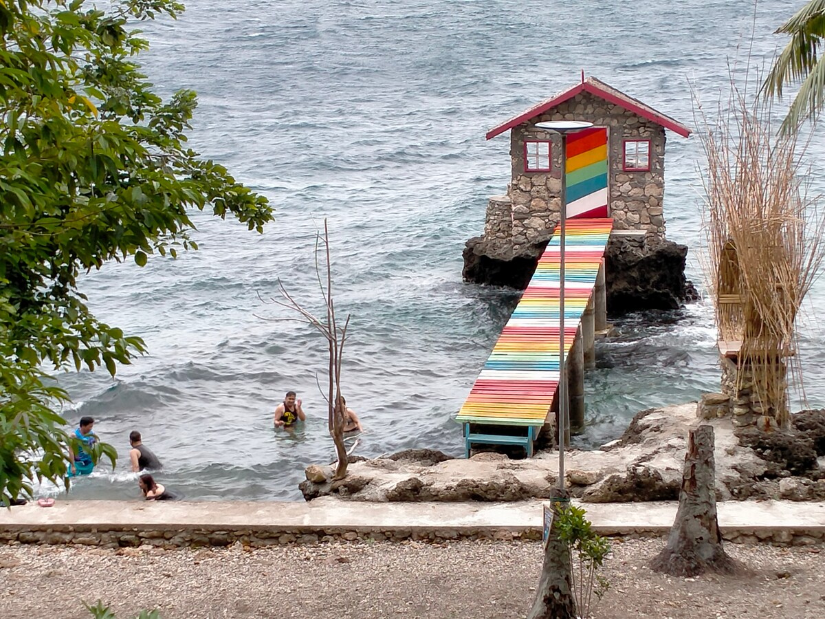 Beach side cottages in a relaxing environment