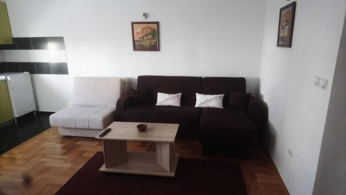 Apartman Pirot za porodice i prijatelje.