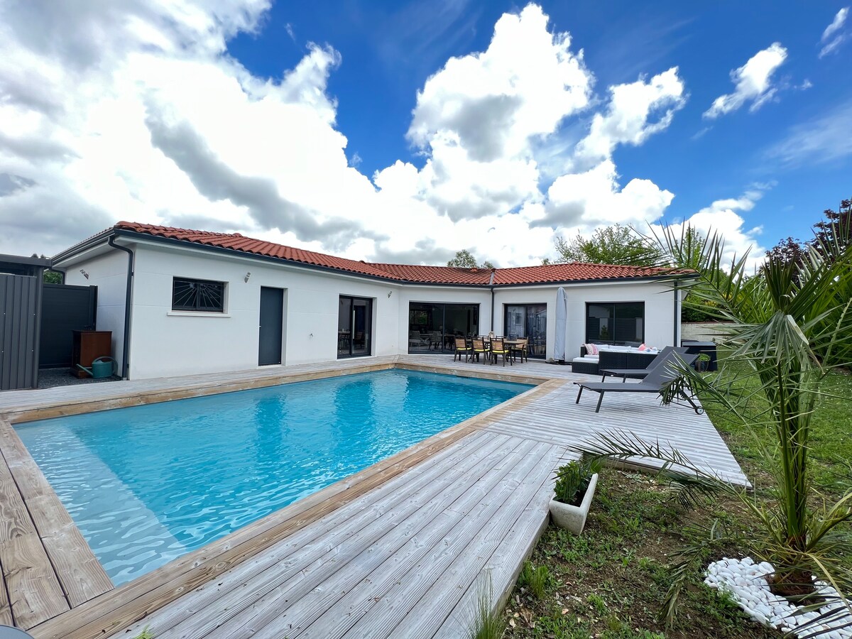 Le Coteau - 8p - Maison Familiale - Piscine/Jardin